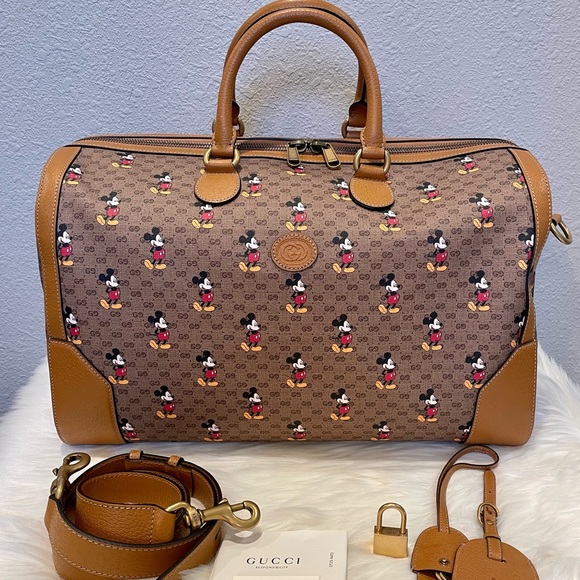 GUCCI x Disney Mickey Duffle Bag Collector’s Item (Unused) - Picture 1 of 15